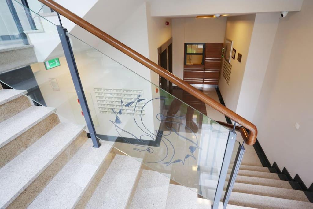 Ekskluzywny Apartament W Centrum Z Balkonem I Parkingiem كراكوفيا المظهر الخارجي الصورة